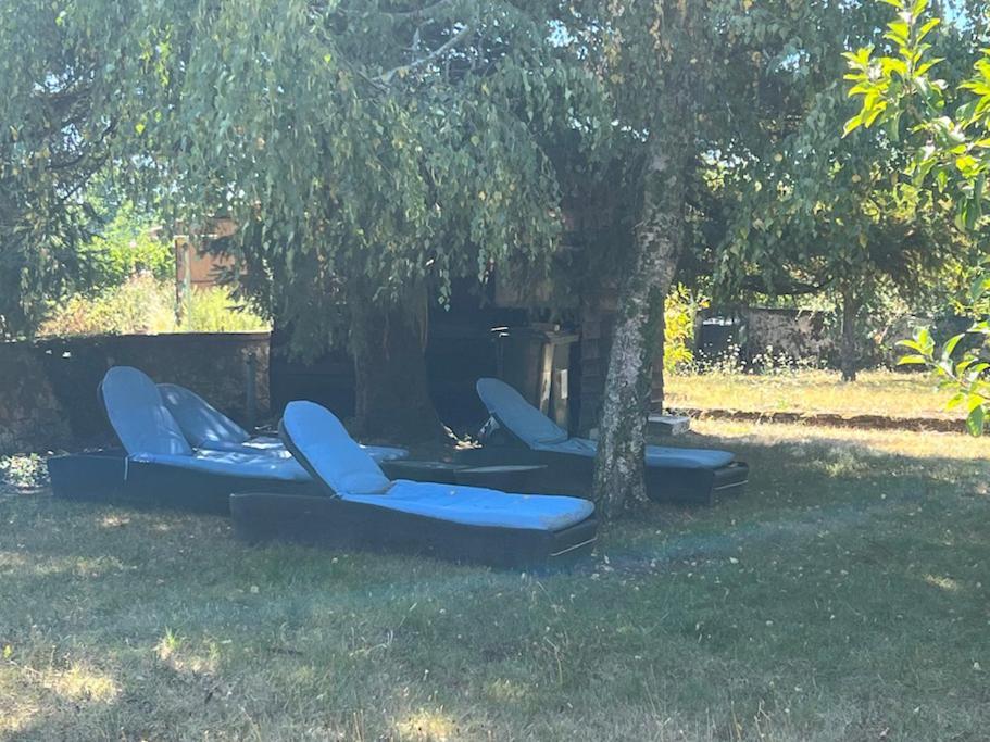 La Maison Pourpre Villa Vélines Exteriör bild